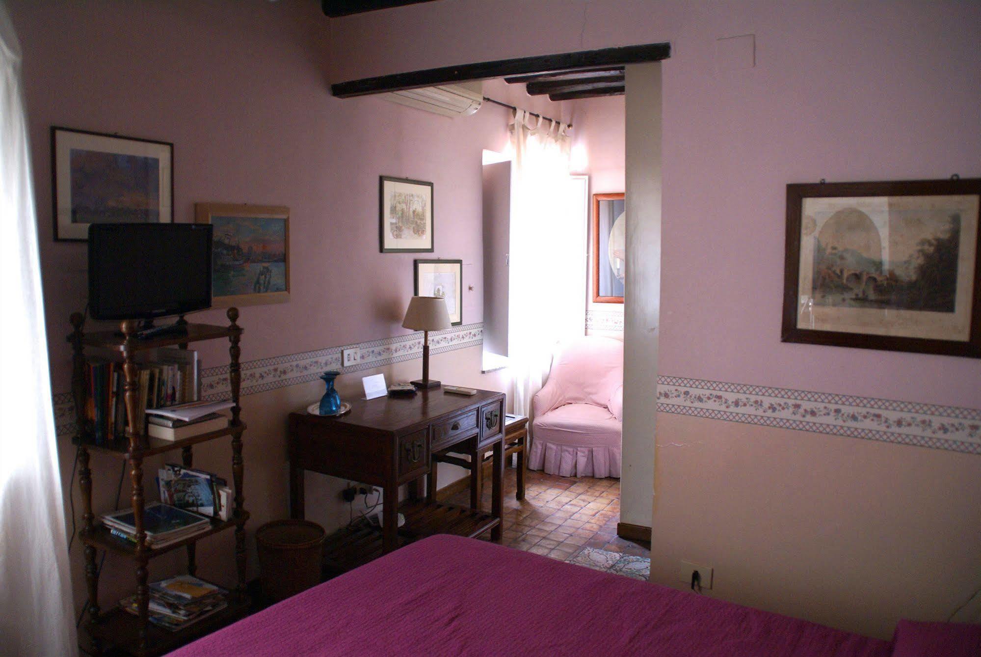 B&B Casa De Luca A Campo De Fiori Ρώμη Εξωτερικό φωτογραφία
